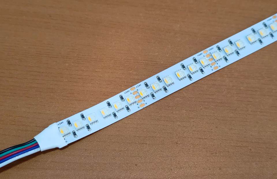Smd5050 tira led rgb+ww (3000k) 120 led/mt, dc24v, 28.8w, ip20, pcb:15mm
