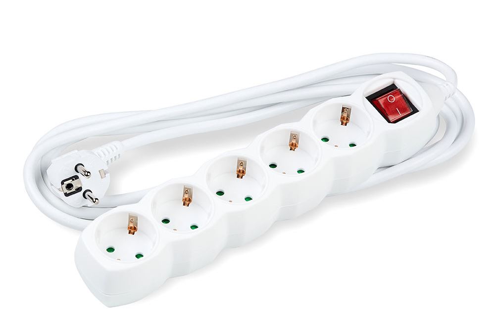 Prolongador 3x1.5mm 5 vias con cable 1.5metros + interruptor