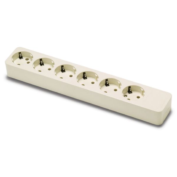 Base 6 tomas c/t/t 16 amp sin cable